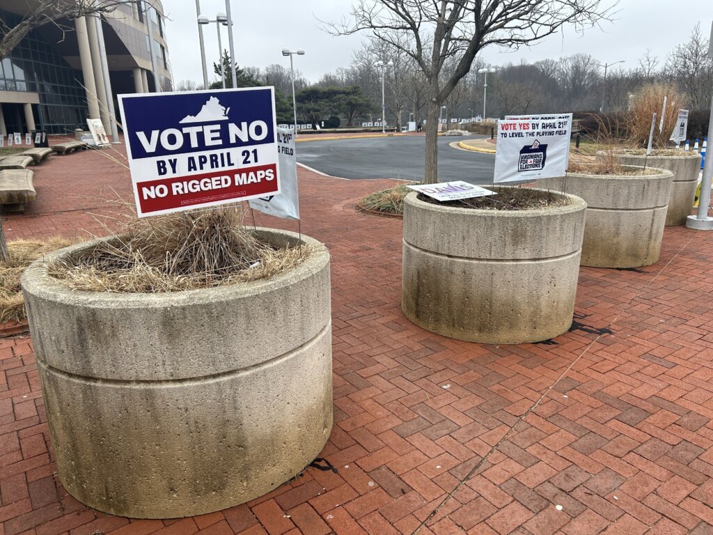 Early voting underway for Virginians to weigh in on congressional redistricting plan