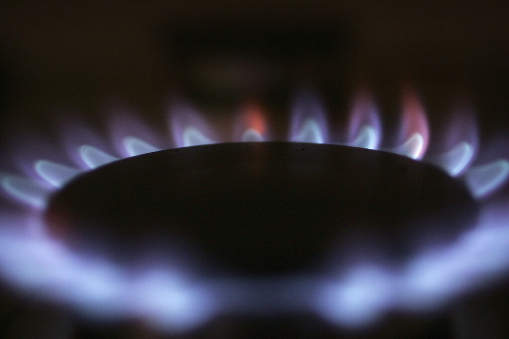 Virginia Natural Gas proposes rate hike, consumer advocates fear big impact on low-income homes