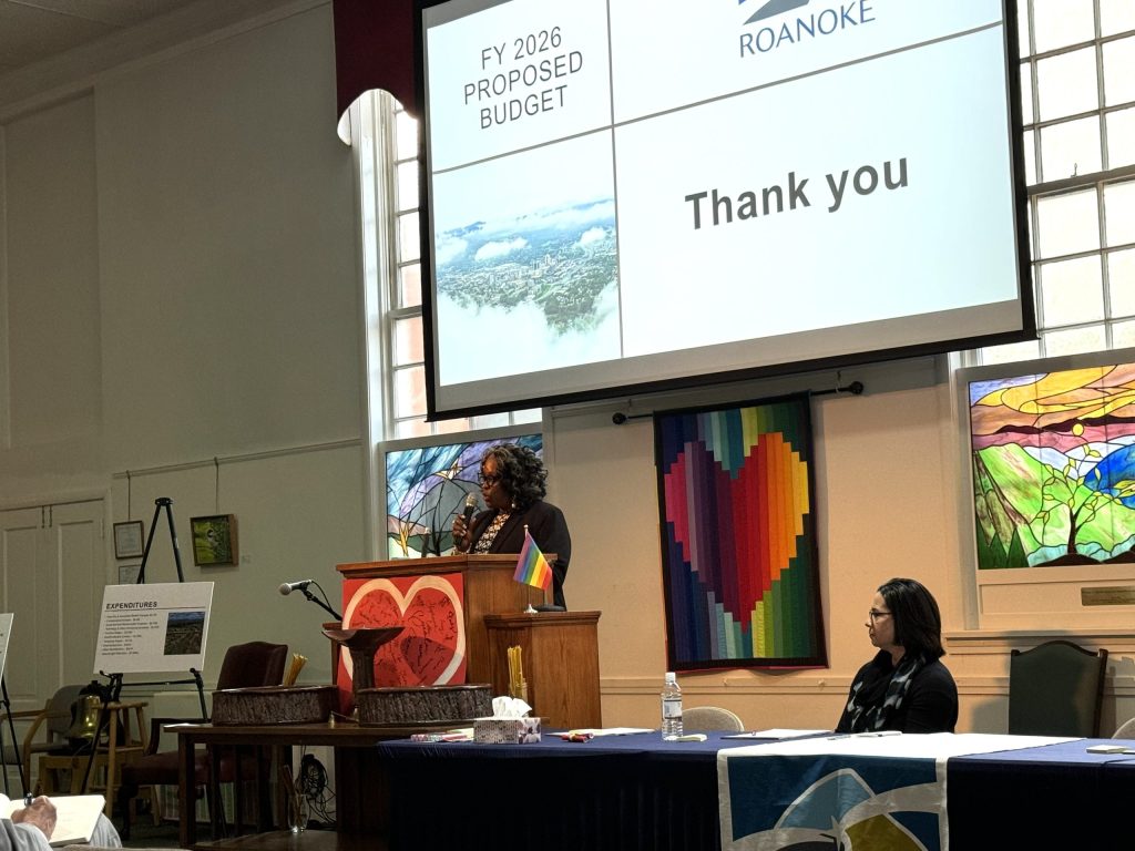 Roanoke seeks to bring all city workers over $42K ‘living wage’ pay threshold