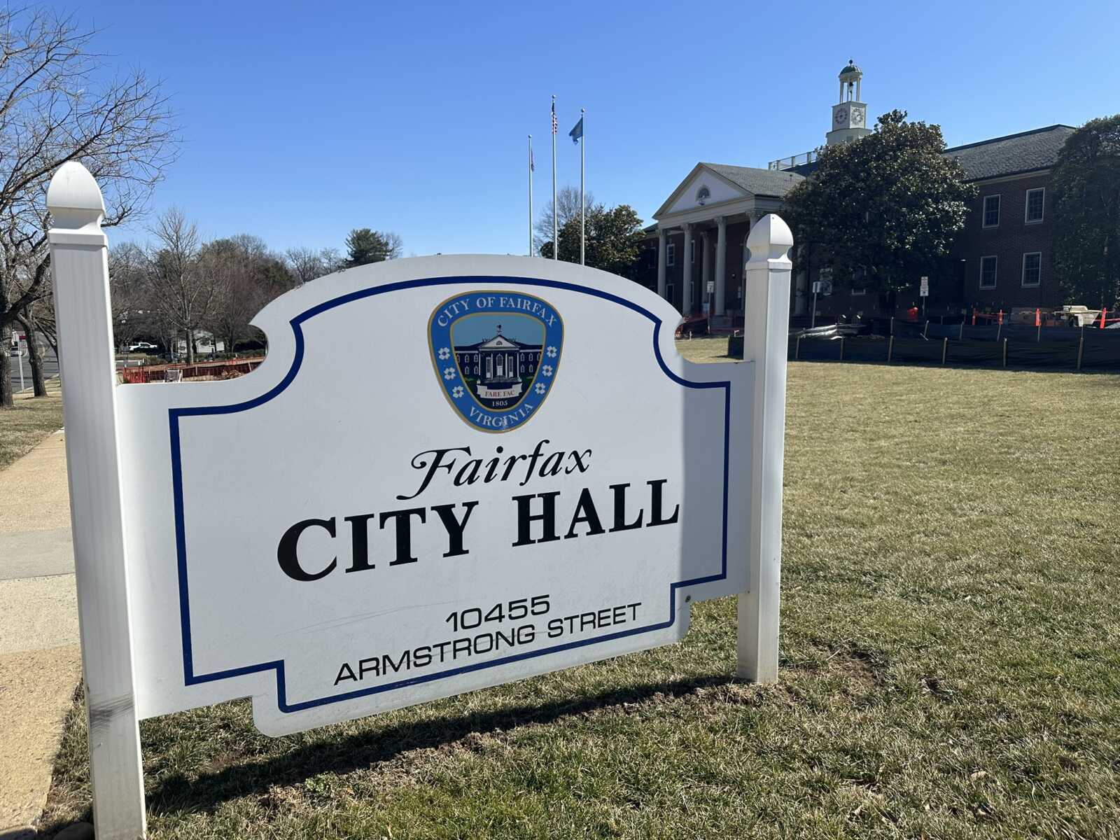 Fairfax City is considering expanding the ban on firearms in public places