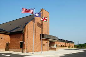 Loudoun County Sheriff’s deputy charged with having sex with female inmate