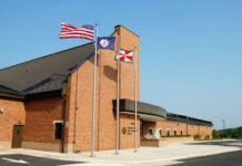 Loudoun County Sheriff’s deputy charged with having sex with female inmate